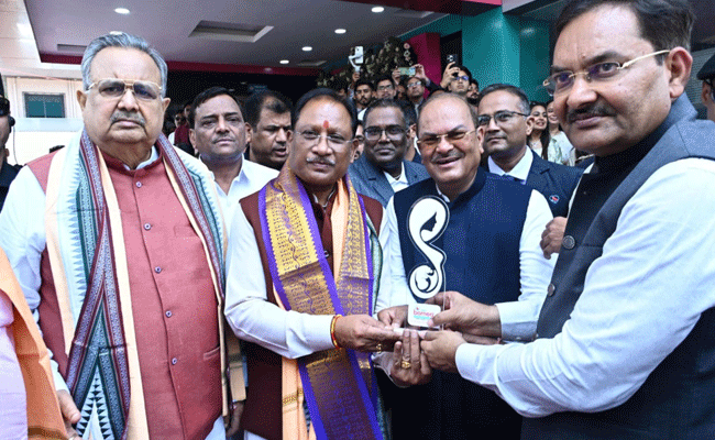 मुख्यमंत्री श्री विष्णु देव साय ने ‘बॉर्नियो मदर एंड चाइल्ड केयर हॉस्पिटल’ का किया शुभारंभ