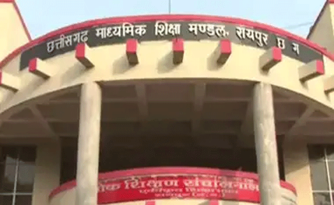 शिक्षा विभाग के अधिकारियों का तबादला शिक्षा विभाग के अधिकारियों का तबादला