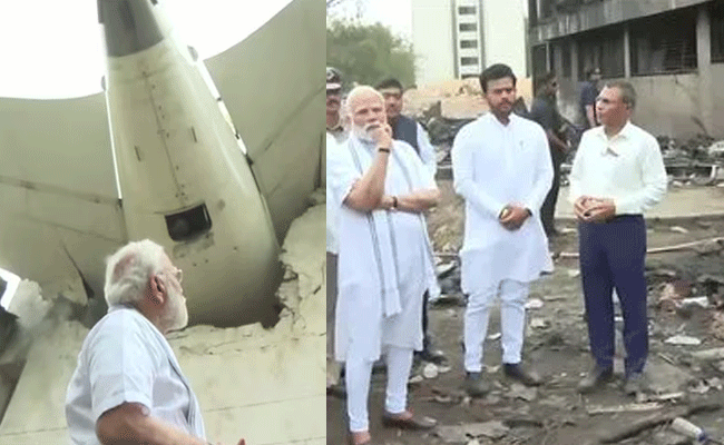 अहमदाबाद विमान हादसा: घटनास्थल का जायजा लेने पहुंचे पीएम मोदी, घायलों से की मुलाकात