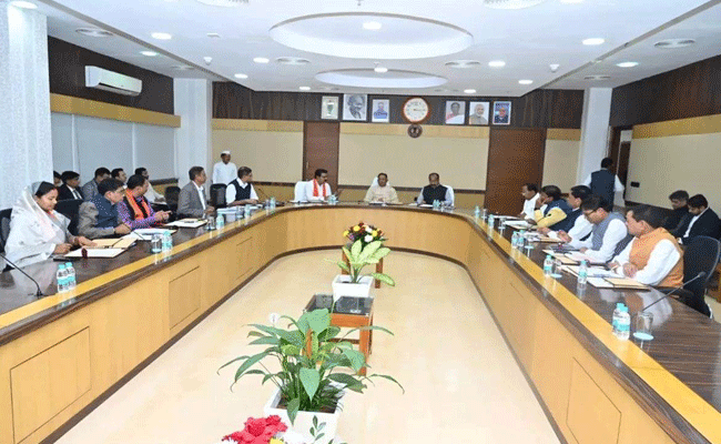 केबिनेट बैठक 30 जून को मंत्रालय में केबिनेट बैठक 30 जून को मंत्रालय में