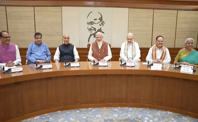 केंद्रीय कैबिनेट की अहम बैठक, कई बड़े फैसलों पर लगी मुहर केंद्रीय कैबिनेट की अहम बैठक, कई बड़े फैसलों पर लगी मुहर