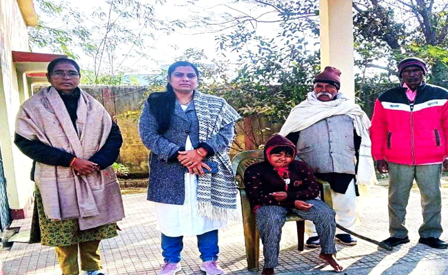 4-5 वर्षों से लापता दिव्यांग युवती ममता की हुई घर वापसी